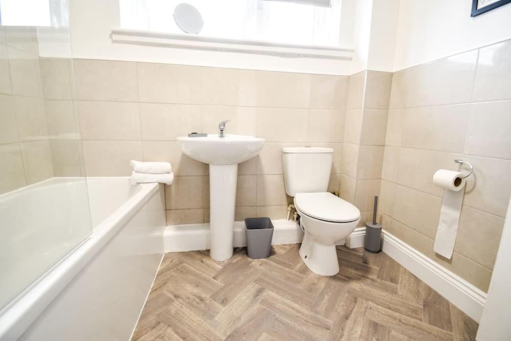 Woodcock House 3 Bedrooms Workstays Uk Lackenby Extérieur photo